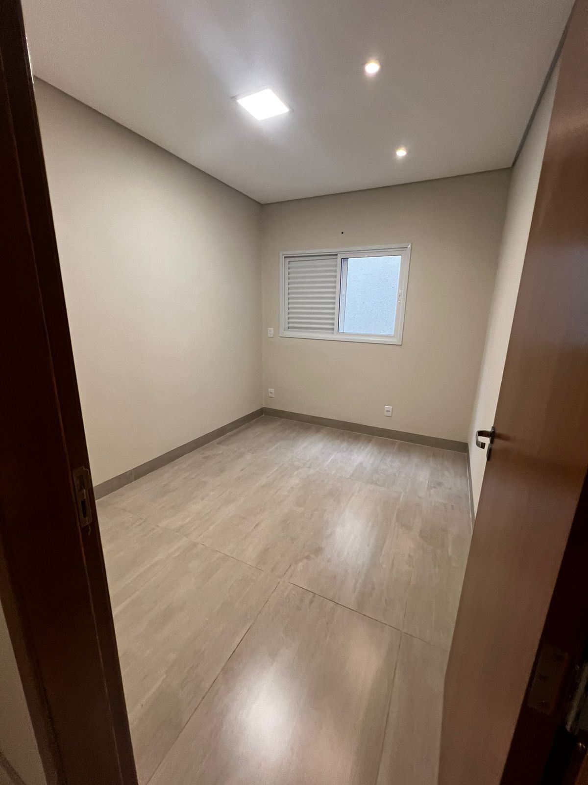 Casa térrea com piscina no Coophema — foto 9